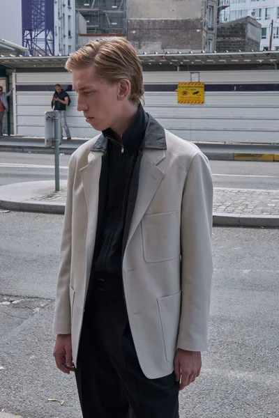 Look 26
